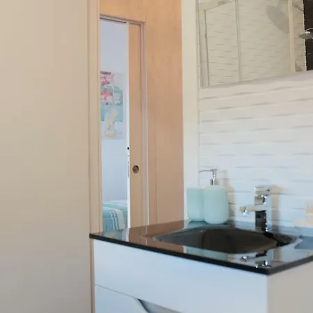 Like-home-t1 Apt-campo De Ourique Апартаменты